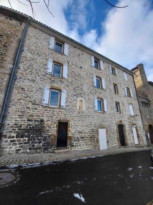Logement Moderne Au Coeur Du Village Saint-Georges-de-Luzençon Zewnętrze zdjęcie
